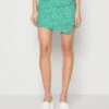 Even&Odd Shorts - Dark Green -Even and Odd Verkoopwinkel 02b60f3336f74ff4b953003e0a4d9996