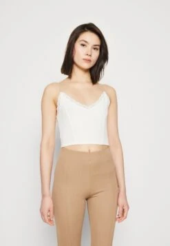 Even and Odd Verkoopwinkel 7 Even&Odd Top - Off-White