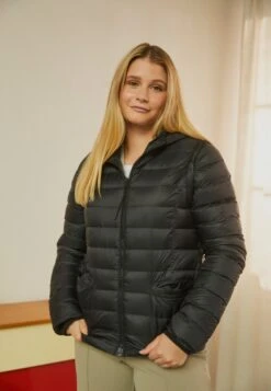 Even and Odd Verkoopwinkel 13 Even&Odd Gewatteerde Jas - Black