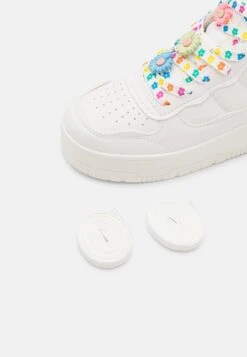 Even&Odd Sneakers Hoog - White -Even and Odd Verkoopwinkel 2130be4b83064abfafefc97736f87412