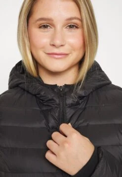 Even&Odd Gewatteerde Jas - Black 20 Even&Odd Gewatteerde Jas - Black -Even and Odd Verkoopwinkel 4736b5117f0a4deb93bbd9d9f229f5b7