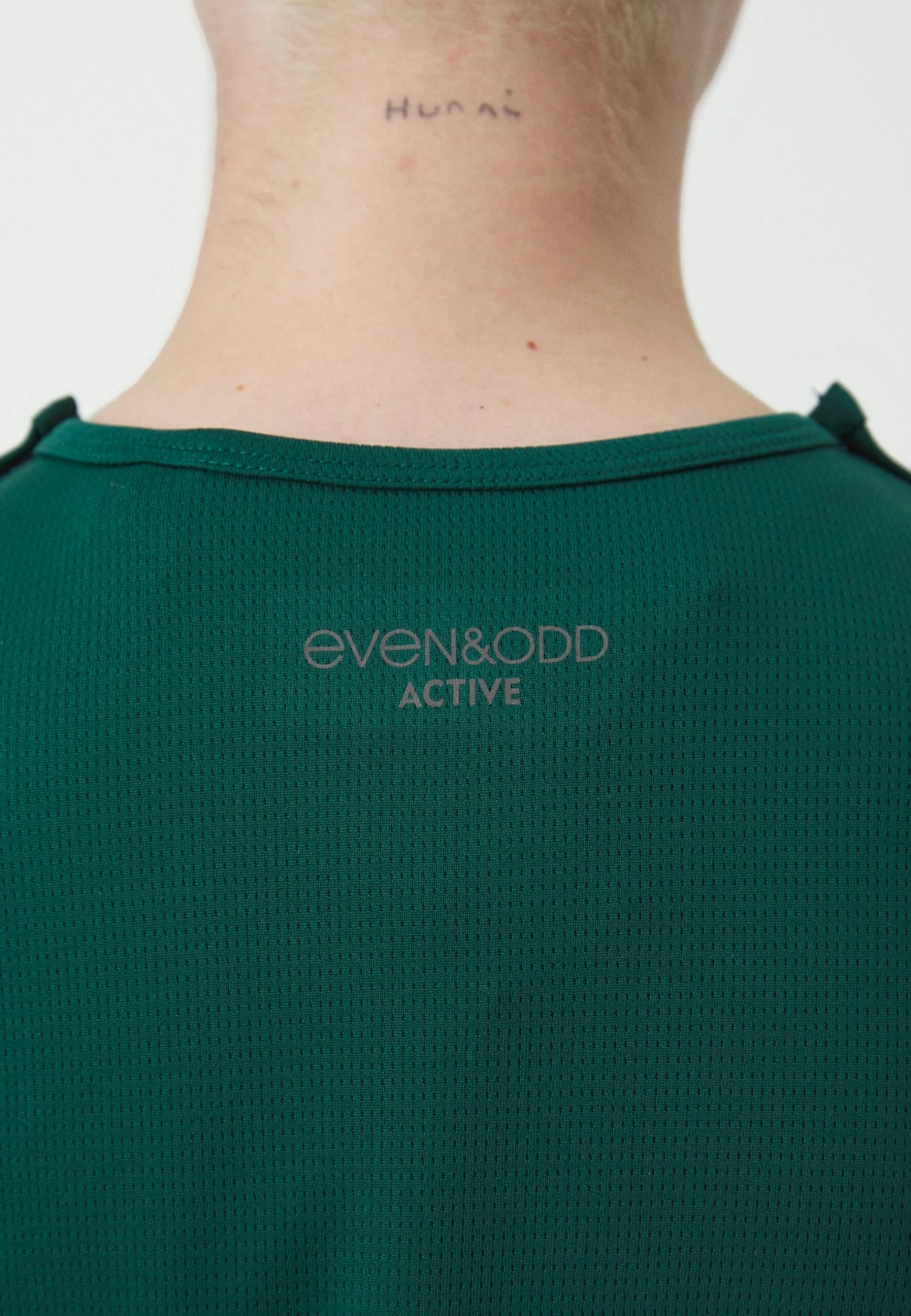 ADAPTIVE SPORTS T-SHIRT WITH OPENING - Sport T-shirt - Dark Green 4 ADAPTIVE SPORTS T-SHIRT WITH OPENING - Sport T-shirt - Dark Green - Afbeelding 4