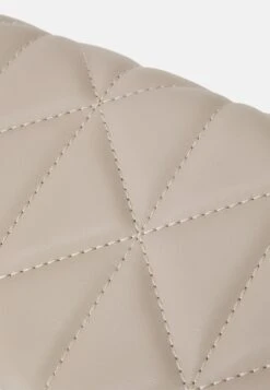 Even&Odd Clutch -Beige 7 Even&Odd Clutch -Beige -Even and Odd Verkoopwinkel 7cca2a7fbfc14ca4a7a3951b72bab642