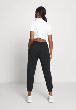 2Pack Regular Fit Joggers - Trainingsbroek - Black/Light Grey 9 2Pack Regular Fit Joggers - Trainingsbroek - Black/Light Grey -Even and Odd Verkoopwinkel 7edf83b1b33e4bc7aad52131a0e7f3b8