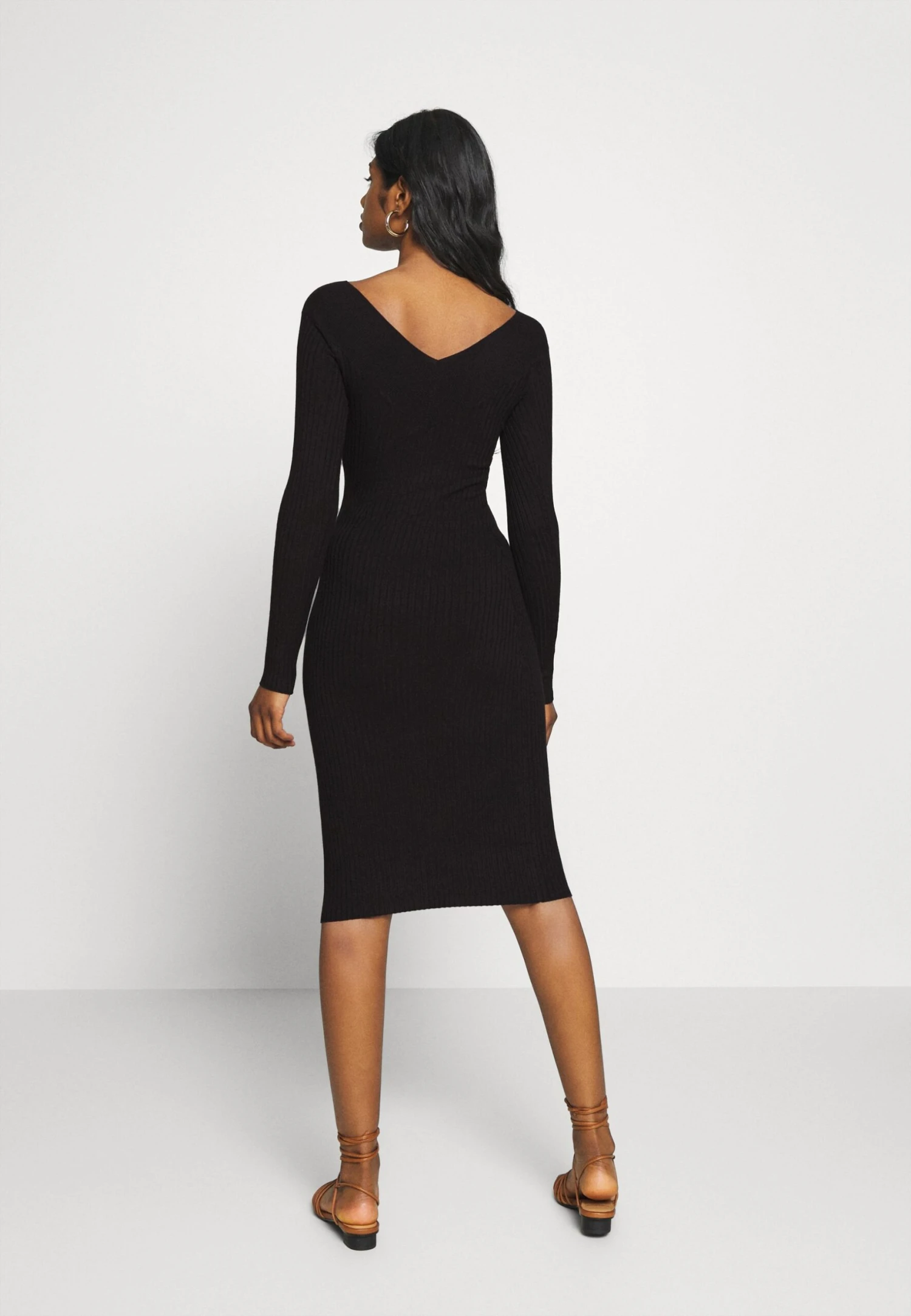 V Ausschnitt Ripp Mini Bodycon Strickkleid - Etui-Jurk - Black 3 V Ausschnitt Ripp Mini Bodycon Strickkleid - Etui-Jurk - Black - Afbeelding 3